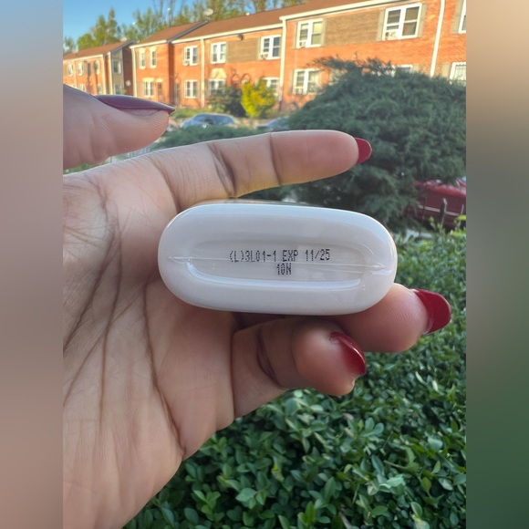 Supergoop Protectint Daily Skin Tint - Picture 2 of 5